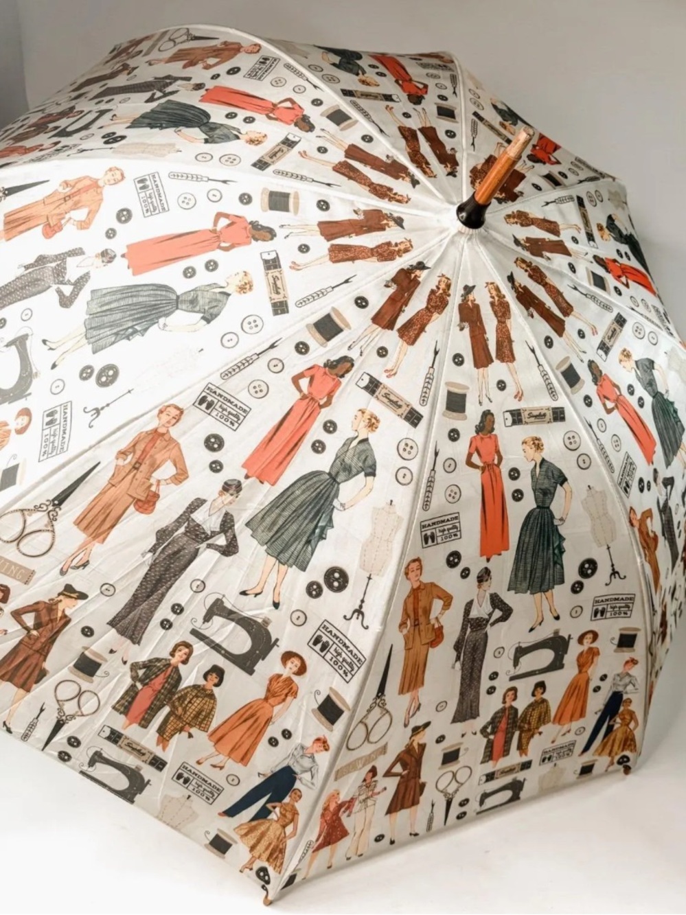 Simplicity Wooden Umbrella Retro Seamstress Sewing Patterns